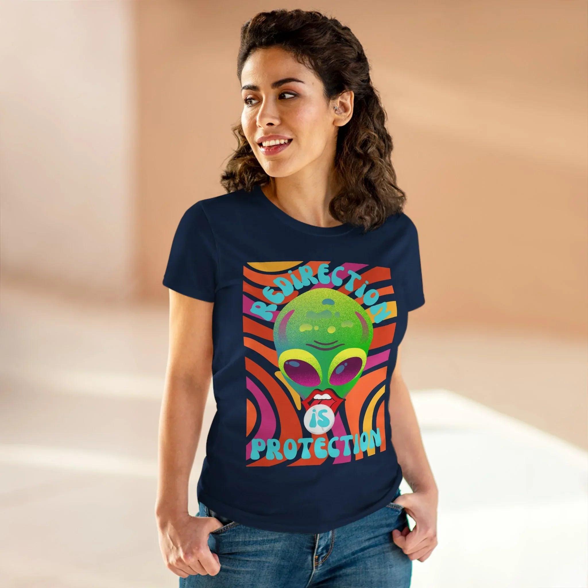 Retro Alien Women&