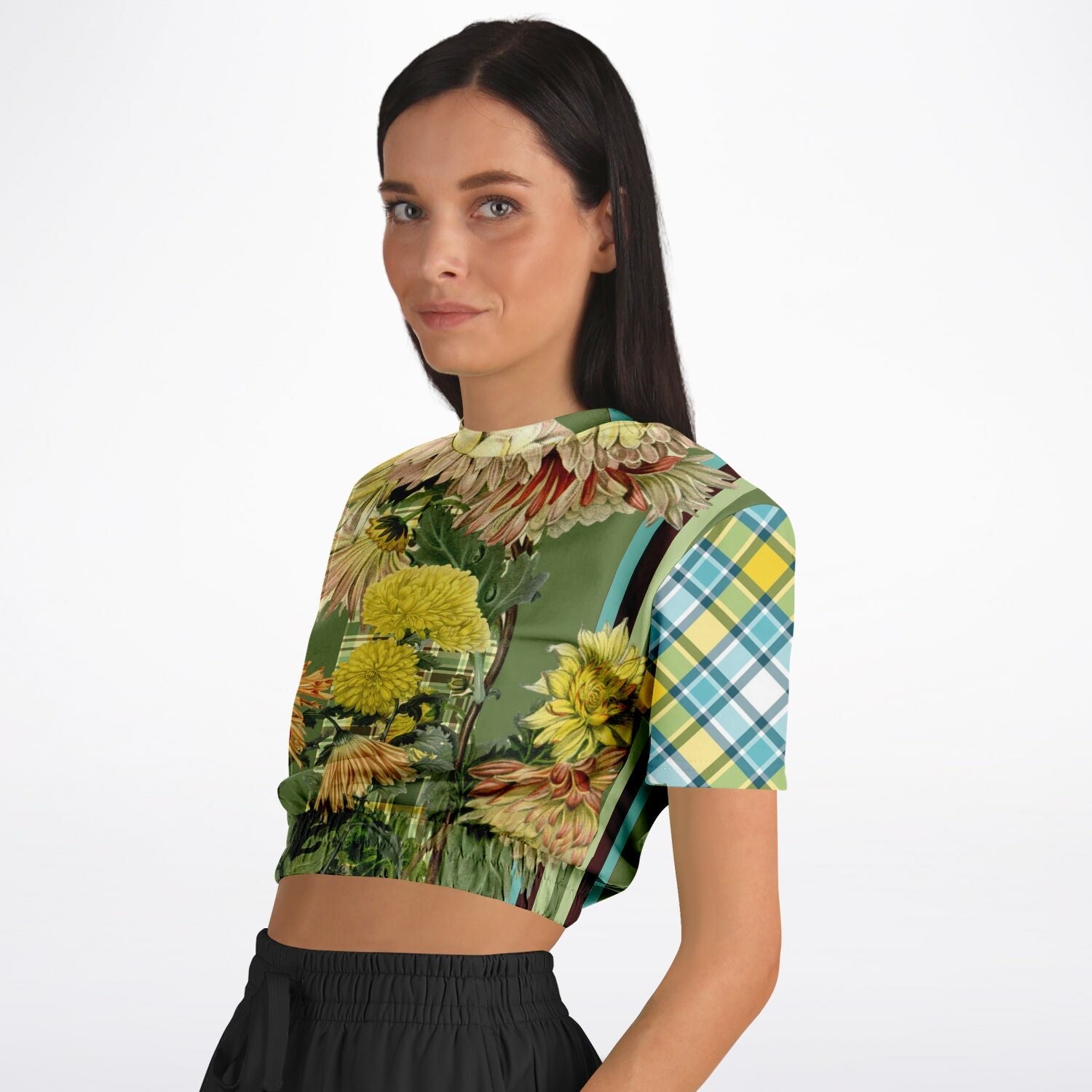 Green Caravan Plaid Eco-Poly Short Sleeve Cropped Pullover