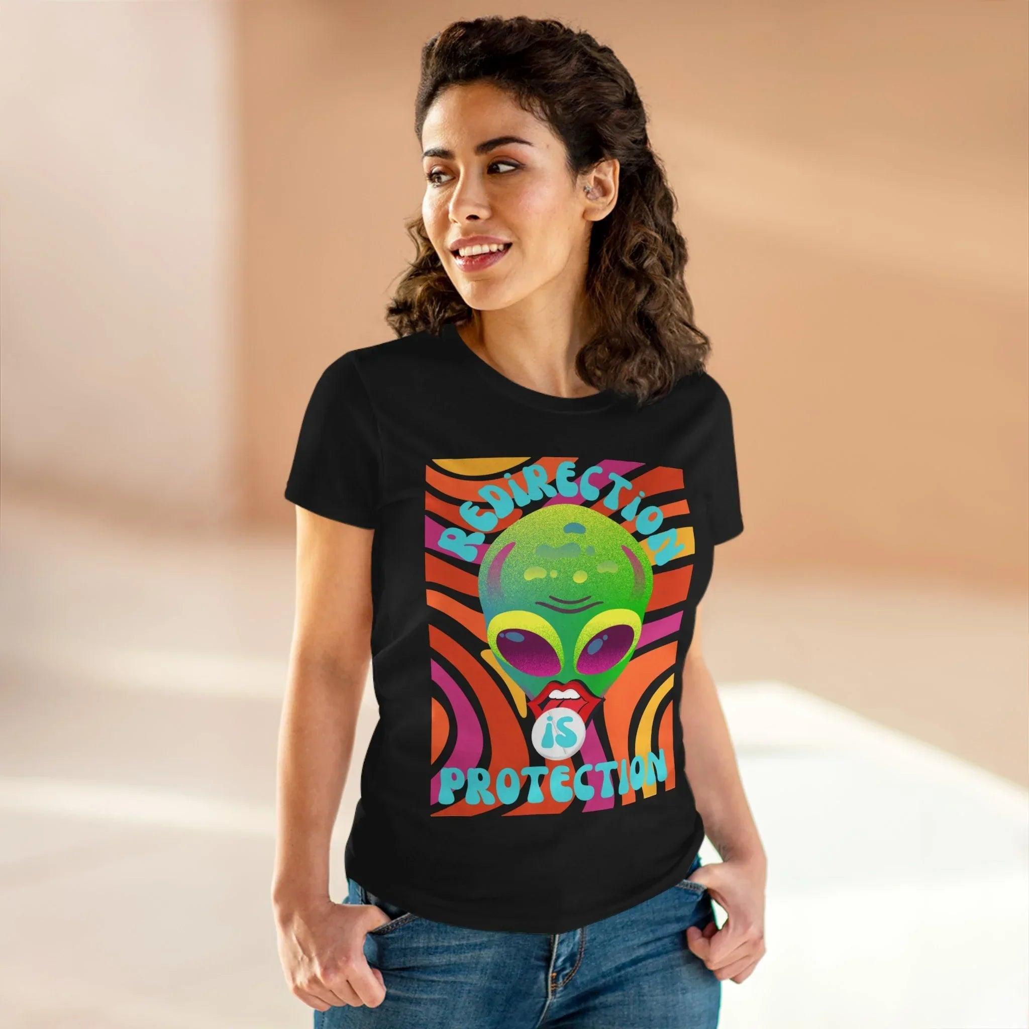 Retro Alien Women&