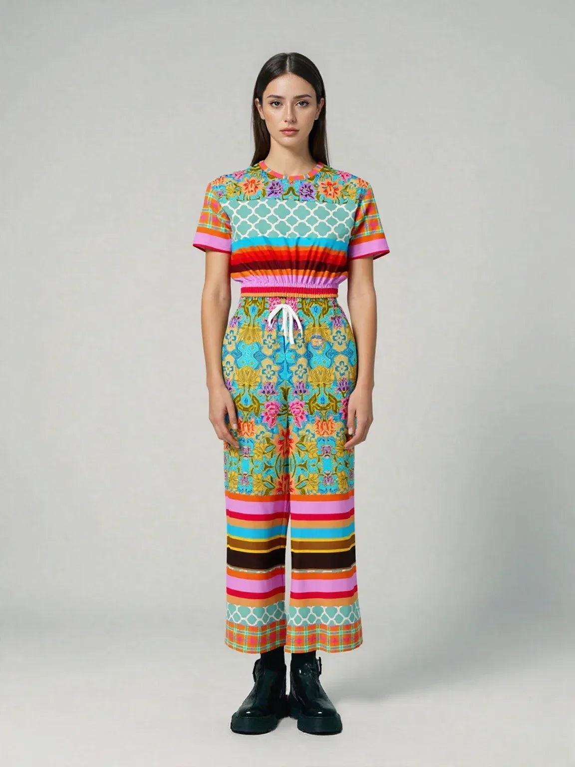 Age of Aquarius Batik Floral Stripe Eco-Poly Short Sleeve Cropped Pullover