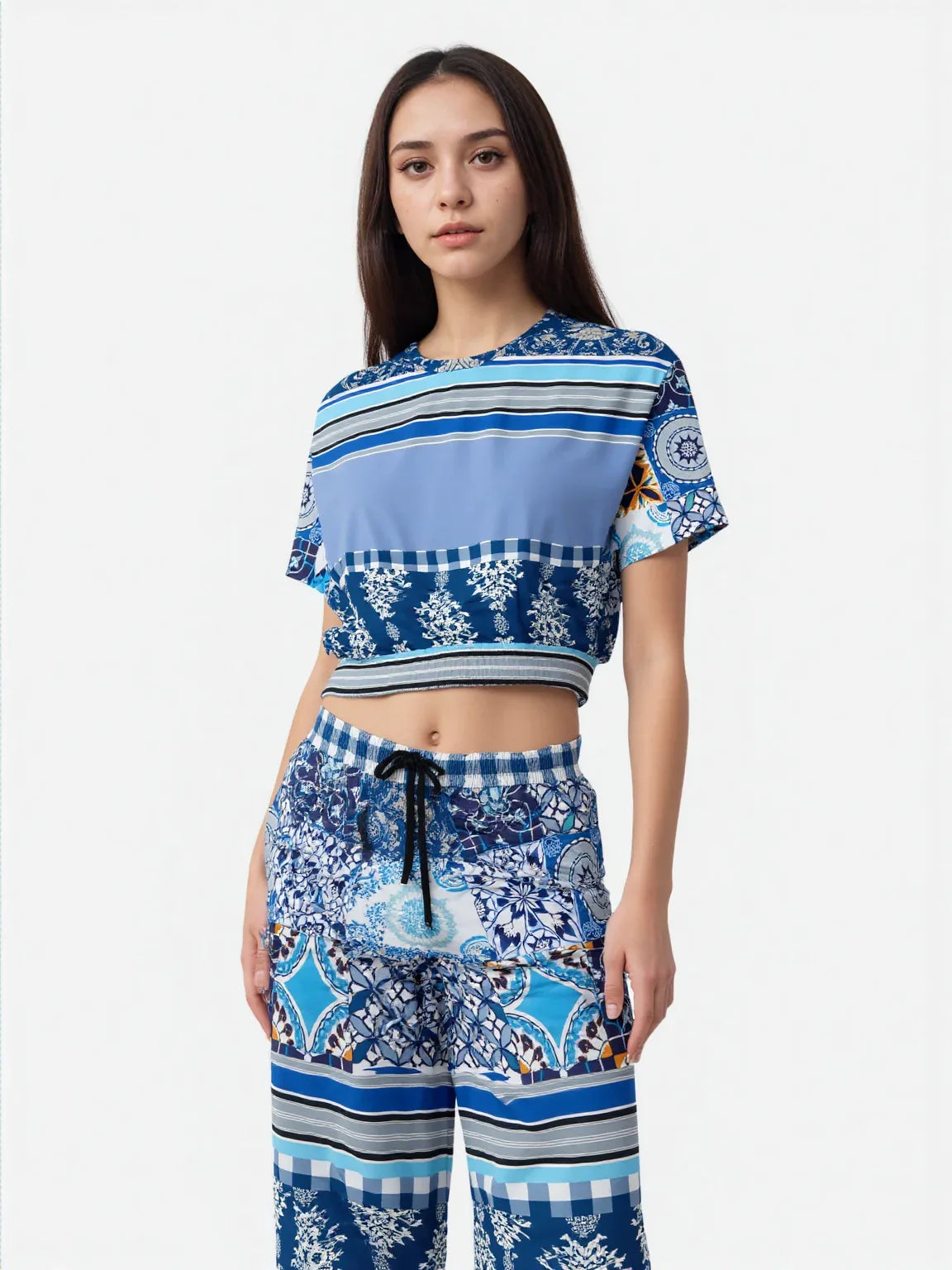 Blue Agadir Moroccan Tile Eco-Poly Short Sleeve Cropped Pullover