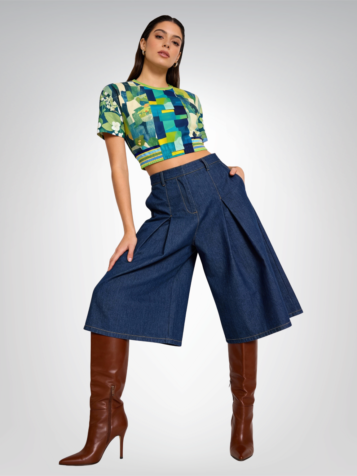 Blue Algae in Abstract Blocks and Floral Eco-Poly Short Sleeve Cropped Pullover