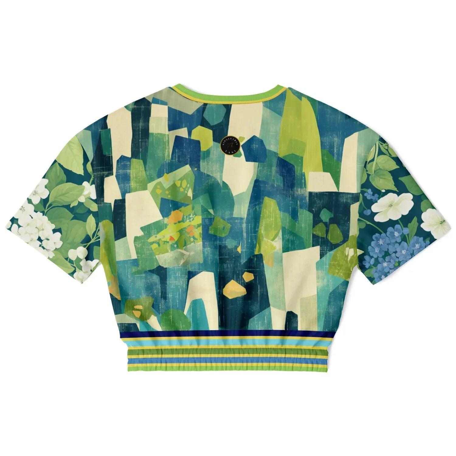 Blue Algae in Abstract Blocks and Floral Eco-Poly Short Sleeve Cropped Pullover