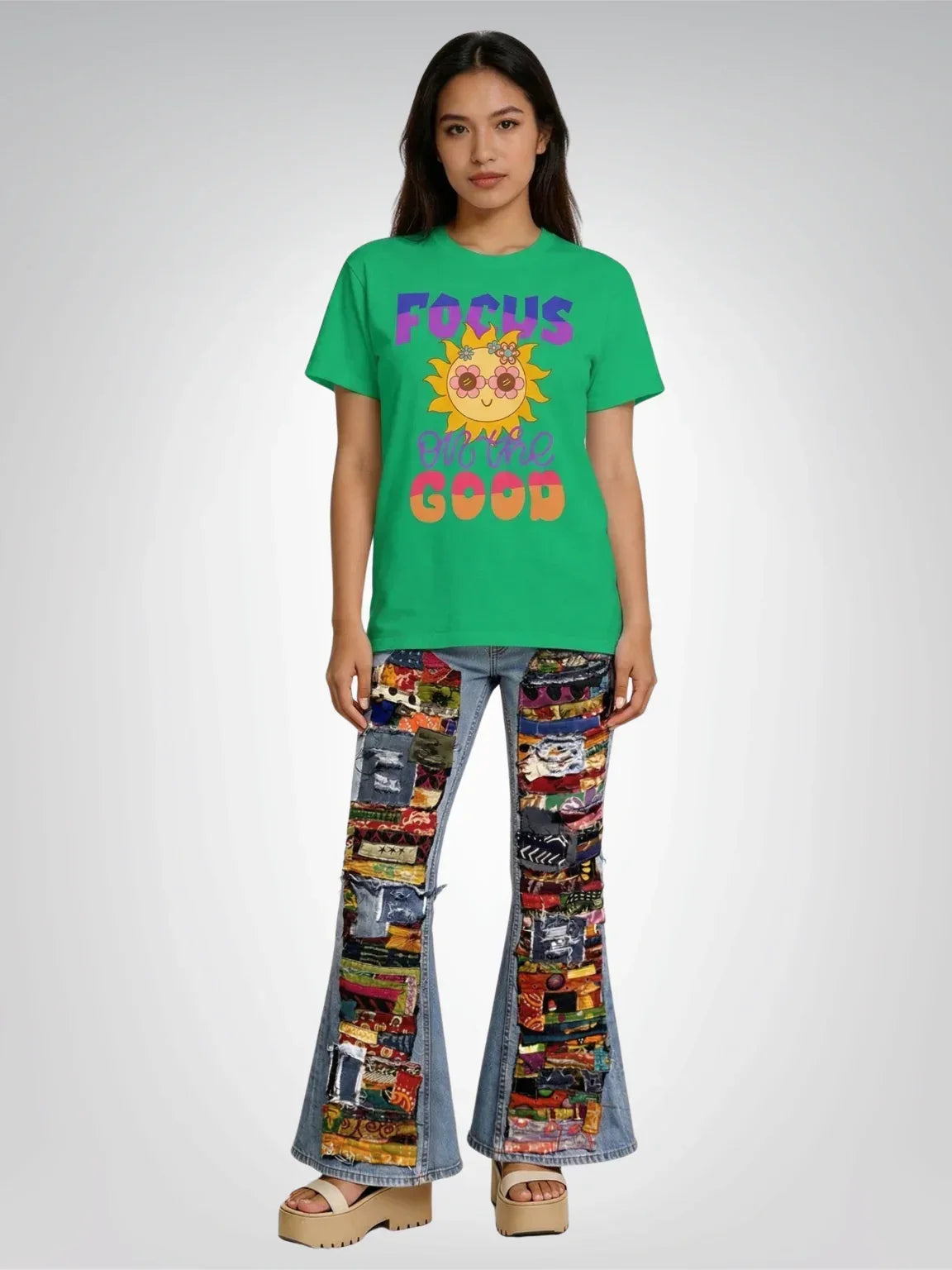 Focus On The Good - Sunshiney Face Heavyweight Unisex Tee