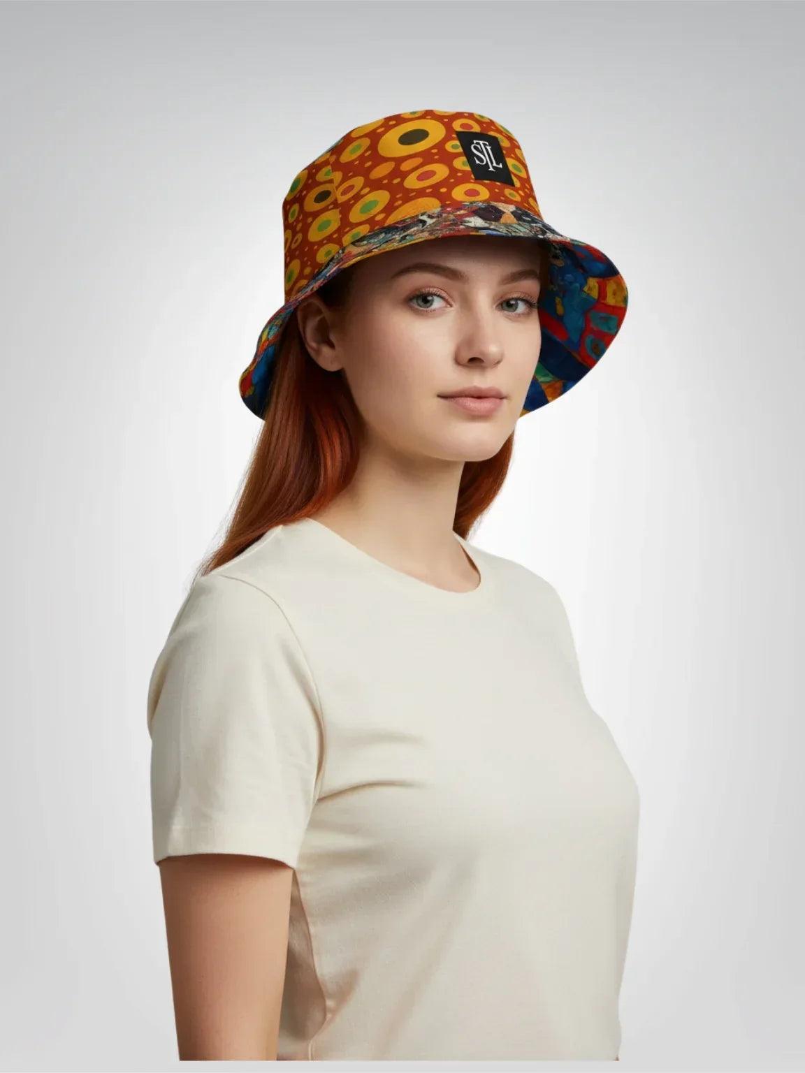 Give Me a Kiss - Klimt - Reversible Bucket Hat
