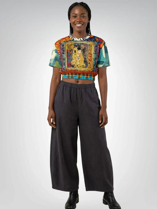 Give Me a Kiss - Klimt - Art Deco Print Eco-Poly Short Sleeve Cropped Pullover