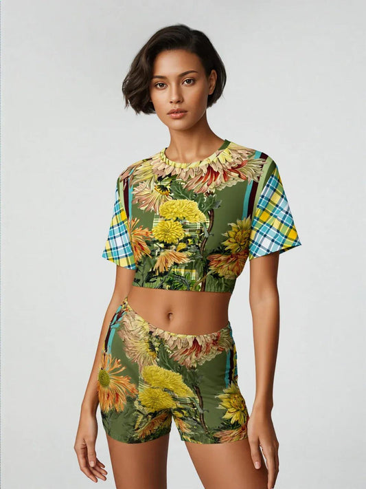 Green Caravan Plaid Eco-Poly Short Sleeve Cropped Pullover