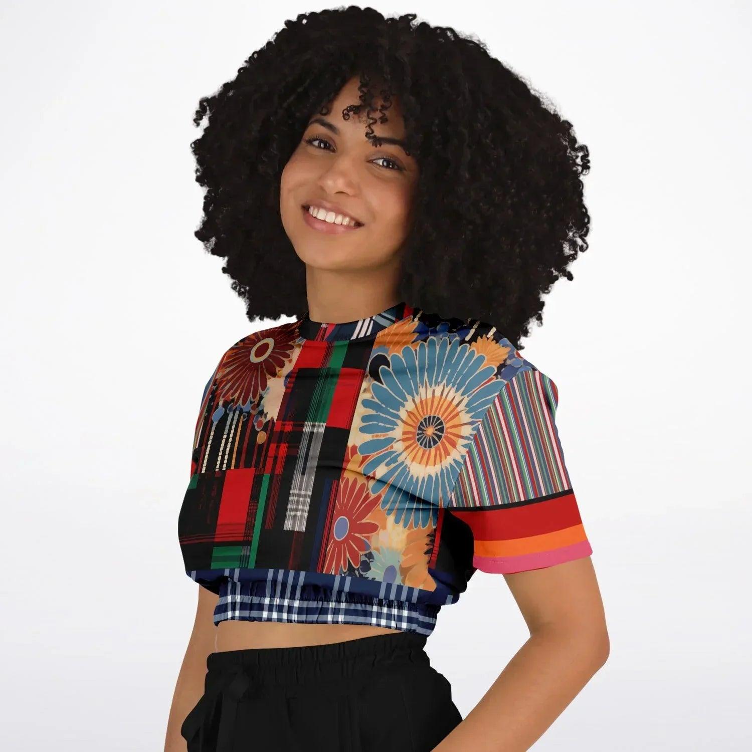 Haphazard Blue Floral Stripe Eco-Poly Short Sleeve Cropped Pullover
