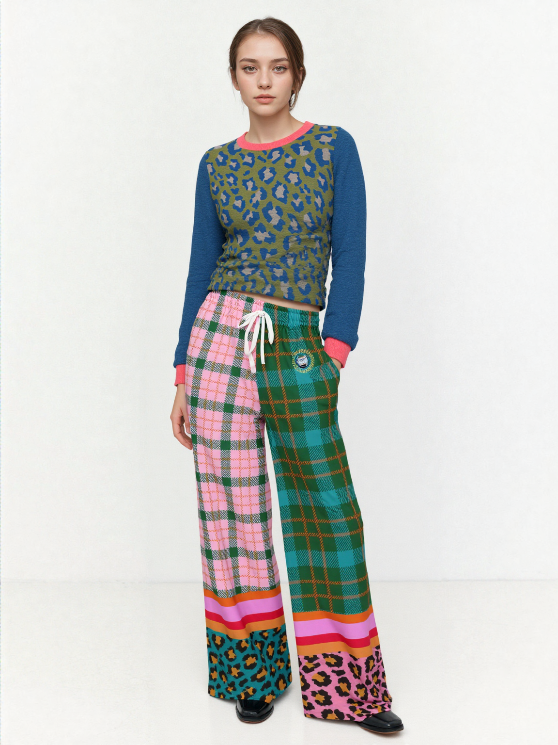 Leopard in Blue and Green Spotted Jubilee Knitted Crewneck Sweater