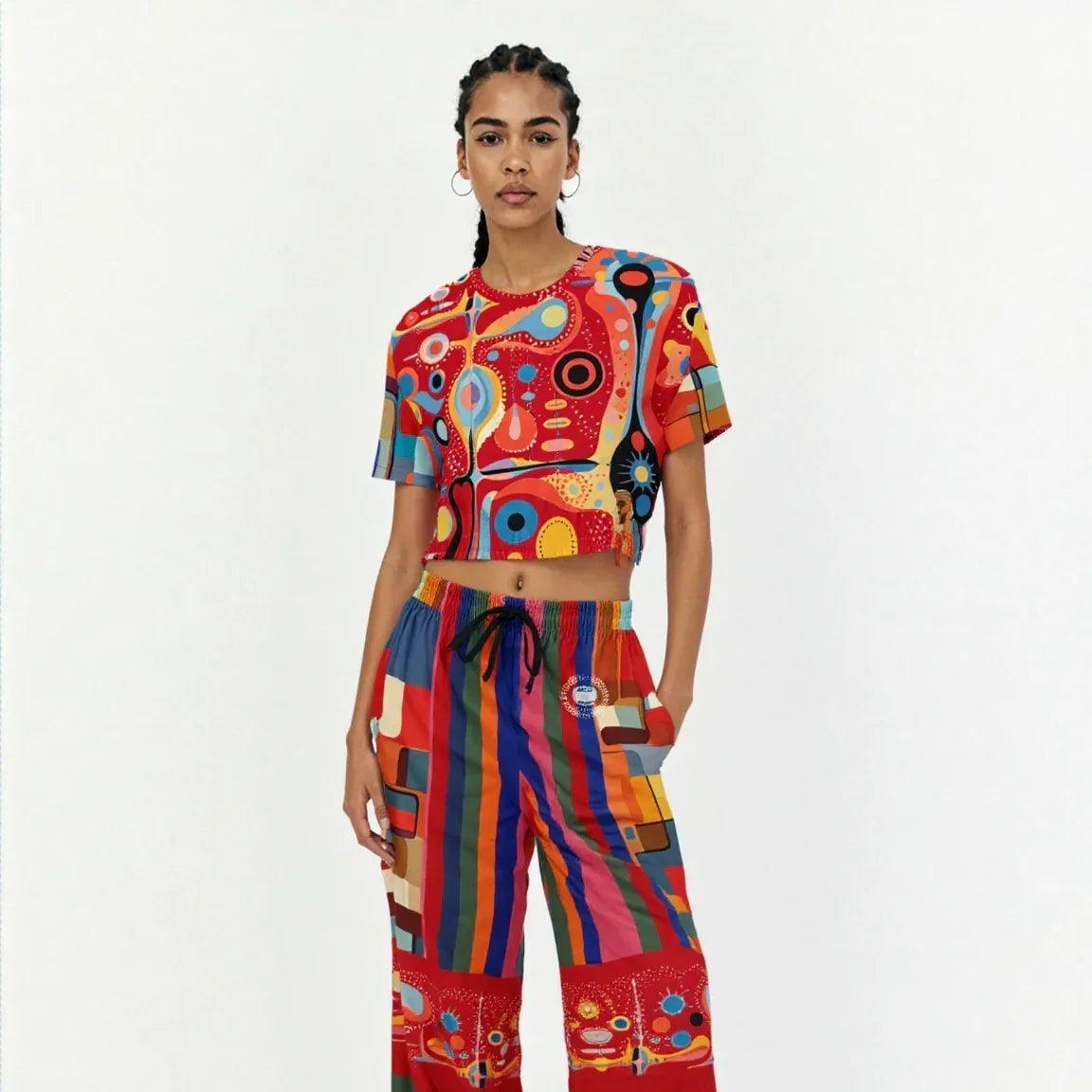 Mardi Gras in Brazil Abstract Geo Eco-Poly Short Sleeve Cropped Pullover