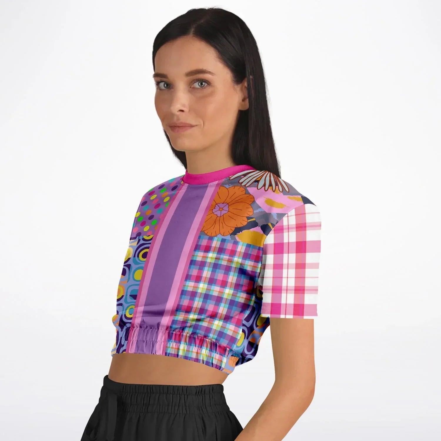 Mercury Retrograde Patchwork Print Eco-Poly Short Sleeve Cropped Pullover