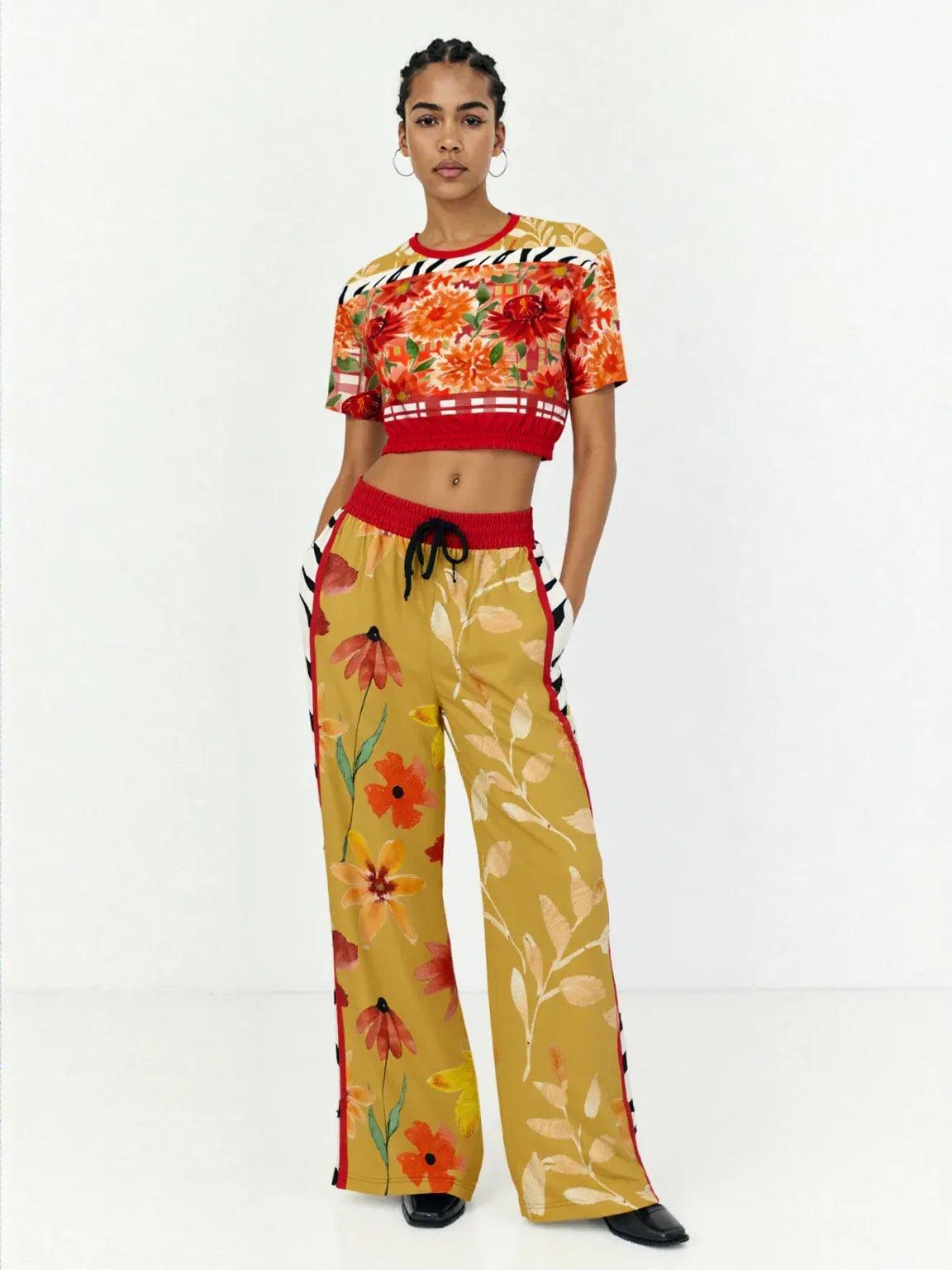 My Hippie Island Floral Eco-Poly Short Sleeve Cropped Pullover