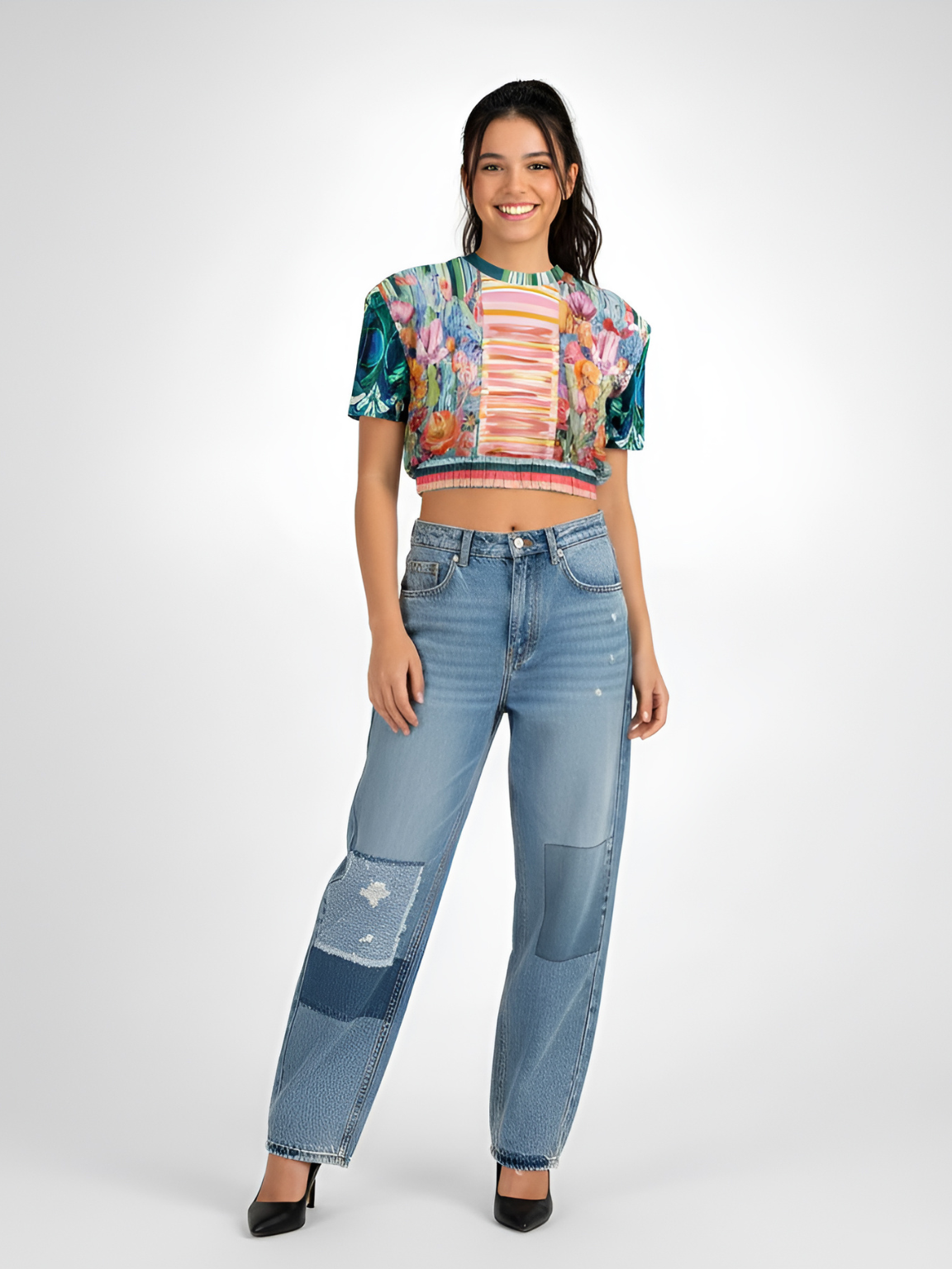 Swan in Floral Isolation Stripe Eco-Poly Short Sleeve Cropped Pullover