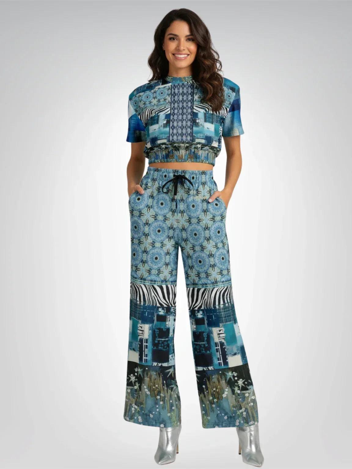 Zima in Frost - Janoszanka - Patchwork Print Eco-Poly Short Sleeve Cropped Pullover