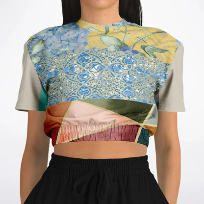 Calico Esplanade Eco-Poly Short Sleeve Cropped Pullover