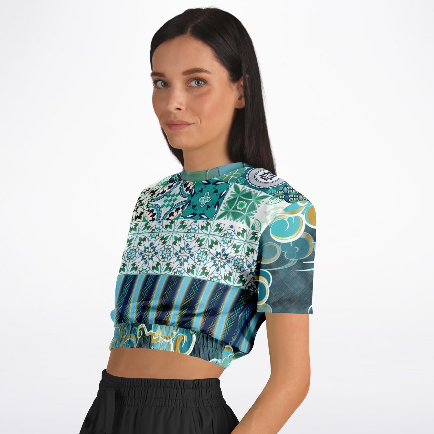Green Meknes Mosaic Tile Eco-Poly Short Sleeve Cropped Pullover