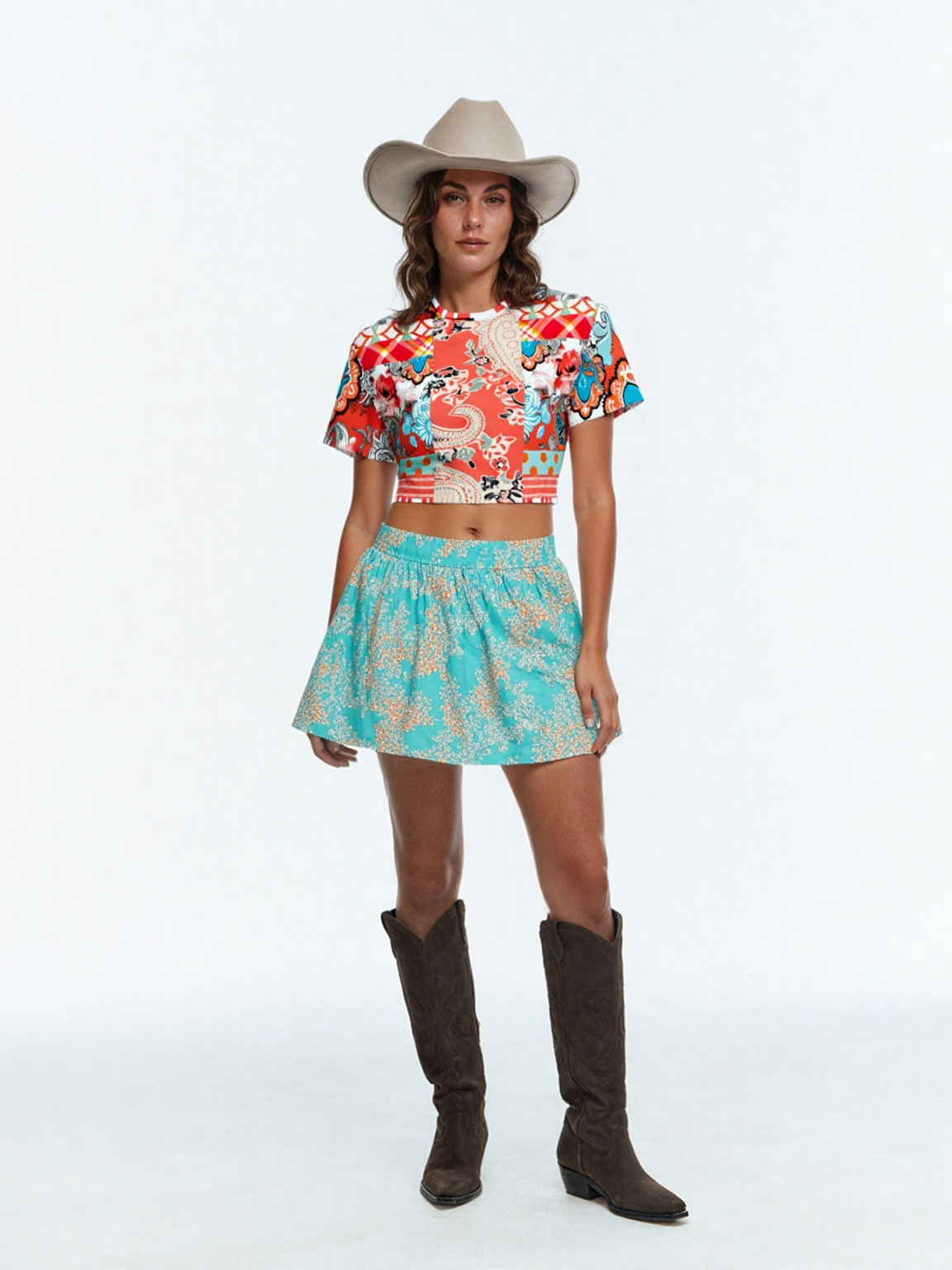 Coral Springs Hippie Patchwork Eco-Poly Short Sleeve Cropped Pullover