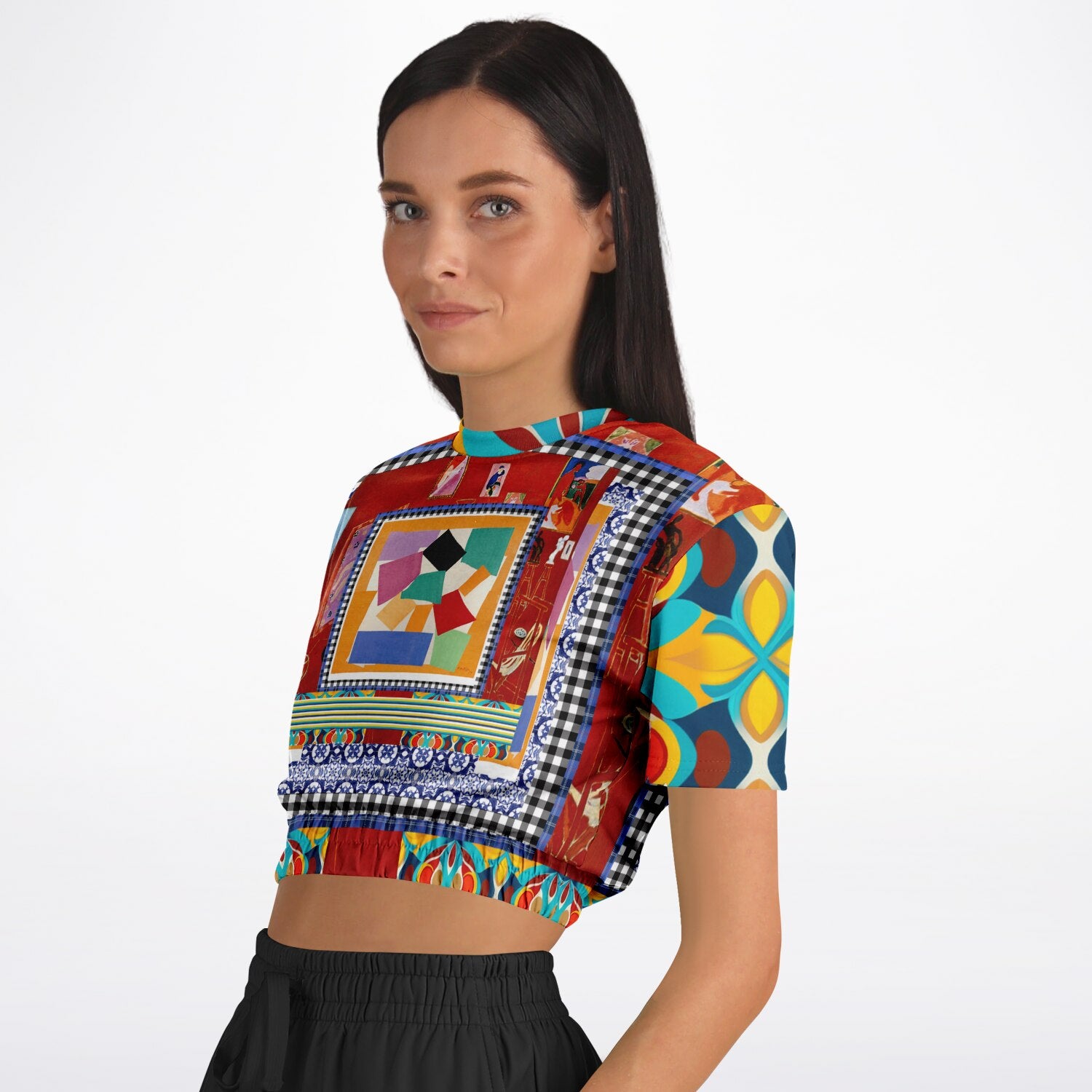 Decorative Figure in Ornamental Tavira Eco-Poly Short Sleeve Cropped Pullover