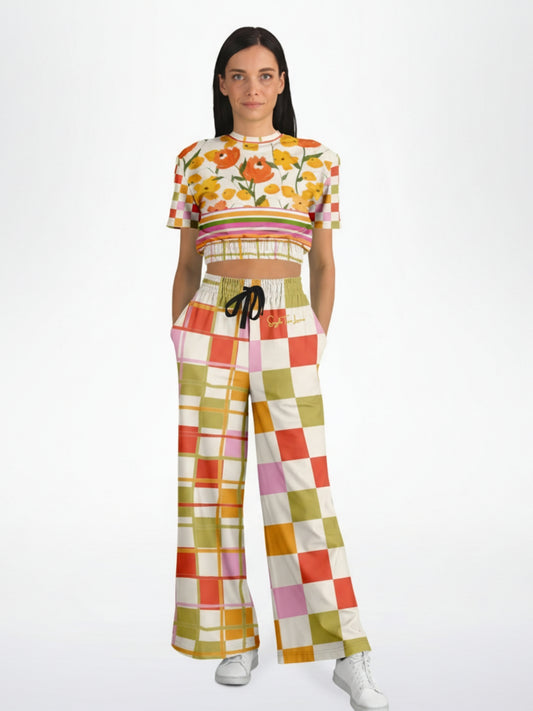 Hopscotch My Hippie Gingham Floral Plaid Eco-Poly Short Sleeve Cropped Pullover