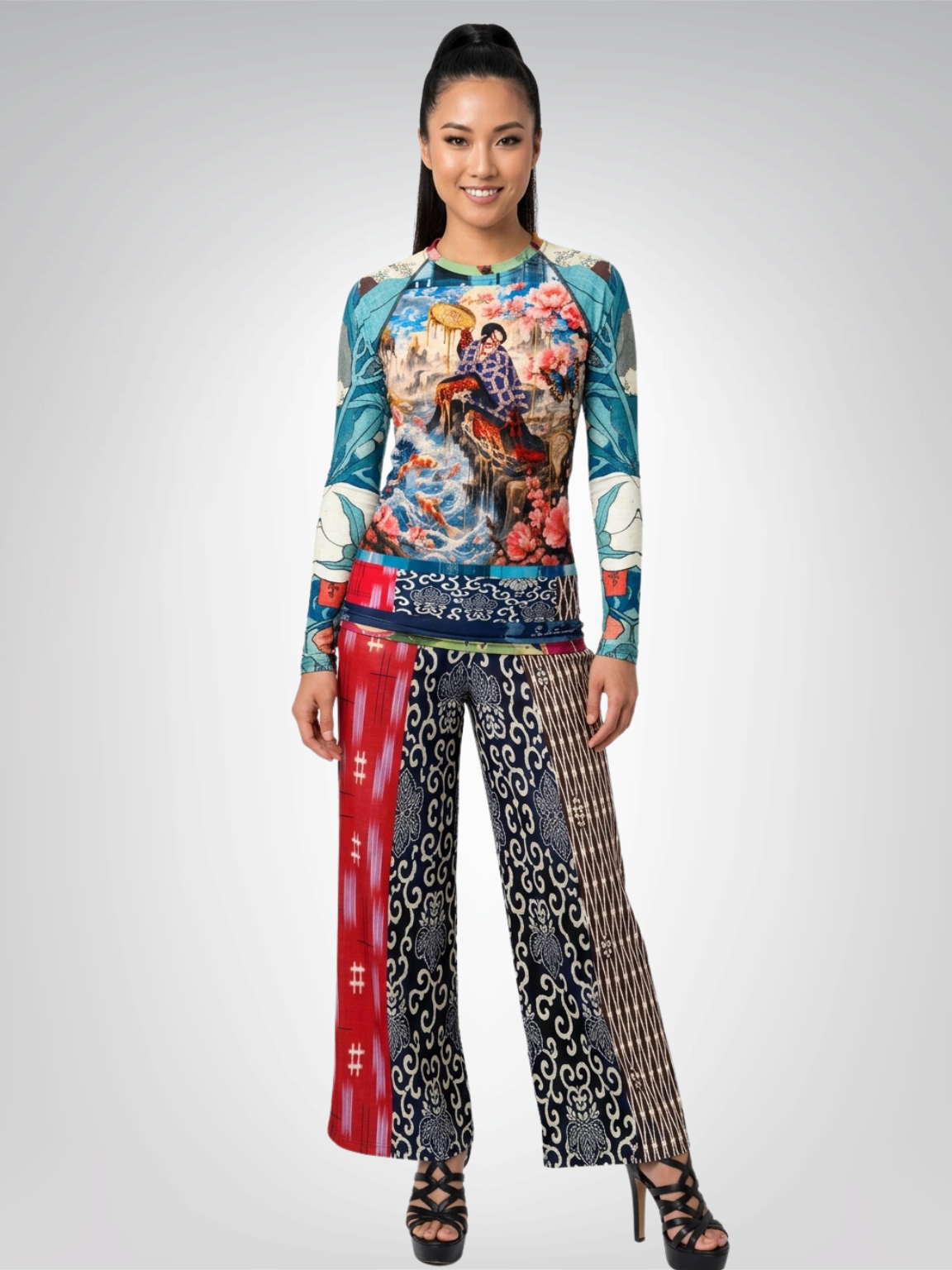Kabuki in Golden Seascape Women&