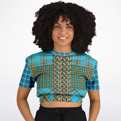 Maldives in the Background Plaid Geometric Eco-Poly Short Sleeve Cropped Pullover