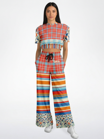 Meet Me in Andalusia Floral Plaid Eco-Poly Short Sleeve Cropped Pullover