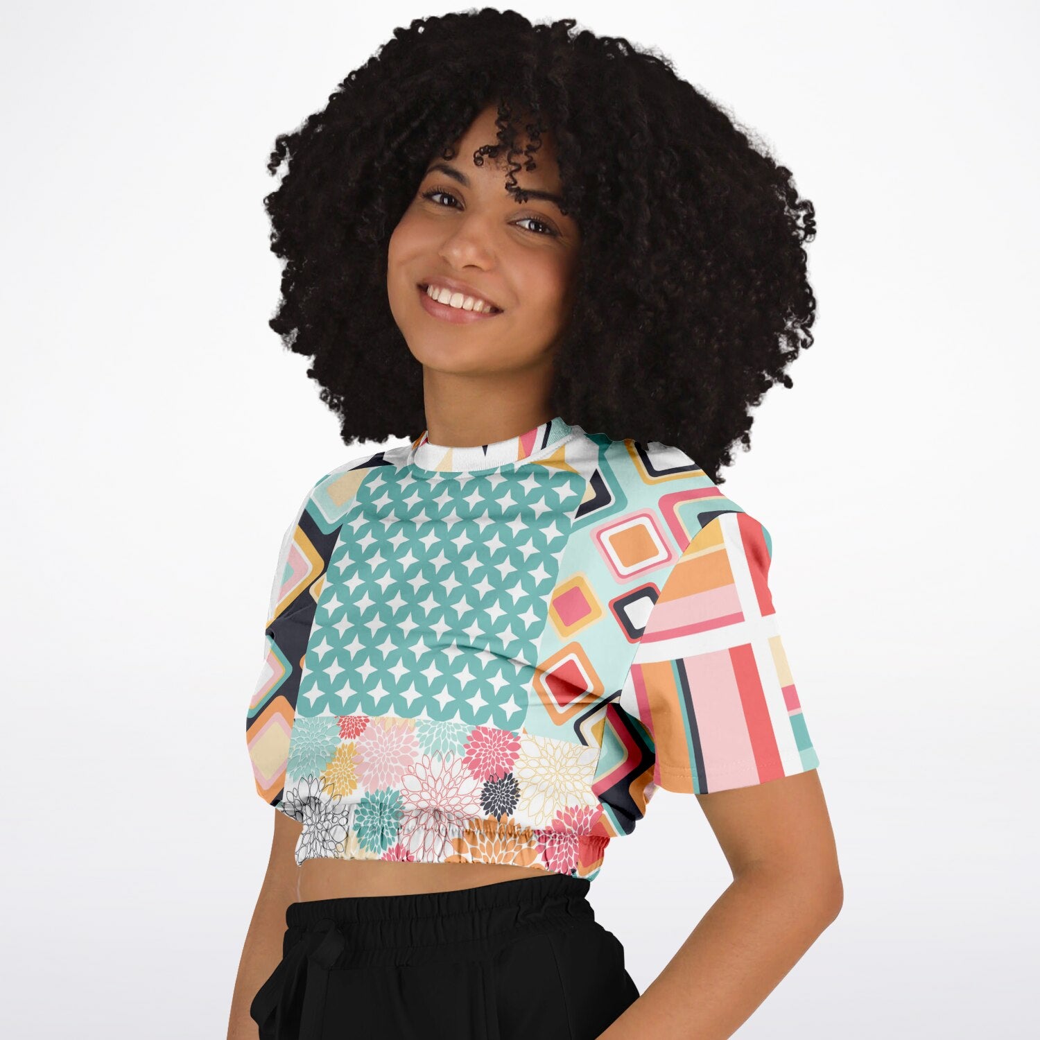 Old Miami Geometric Trefoil Eco-Poly Short Sleeve Cropped Pullover