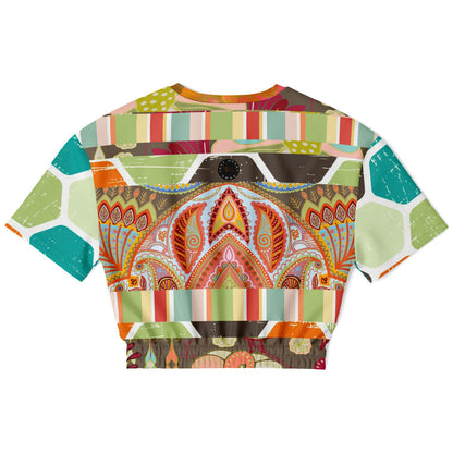 Wyatt Earth Retro 70s Paisley Print Eco-Poly Short Sleeve Cropped Pullover